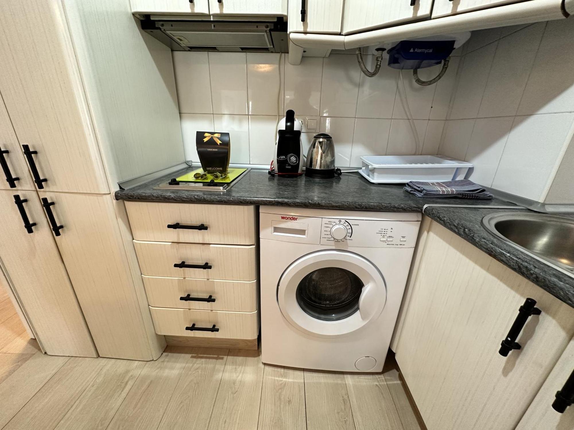 Ver1 - Terraza - 1 Dorm - Wifi - Centro A 100 Metros - Playa A 600 Metros Appartement Torremolinos
